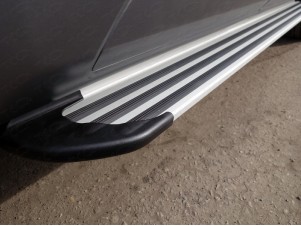 Пороги алюминиевые Slim Line Silver для Toyota Highlander № TOYHIGHL10-18S