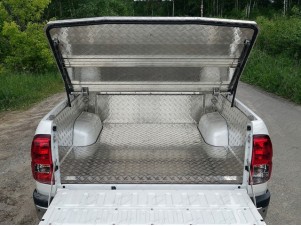 Крышка кузова (алюминий) для Toyota Hilux,Hilux Exclusive 2015-н.в. №TOYHILUX15-23